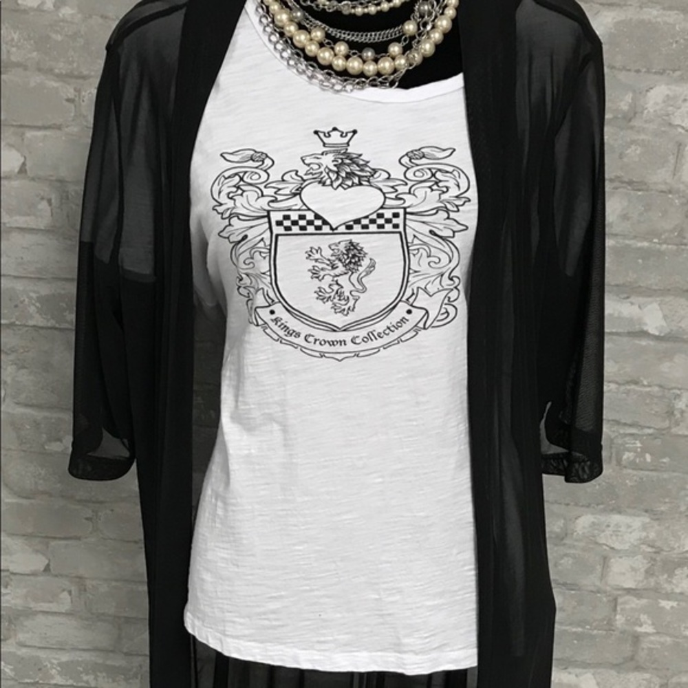 White Short Sleeve T-Shirt Lion Sequins Crown
